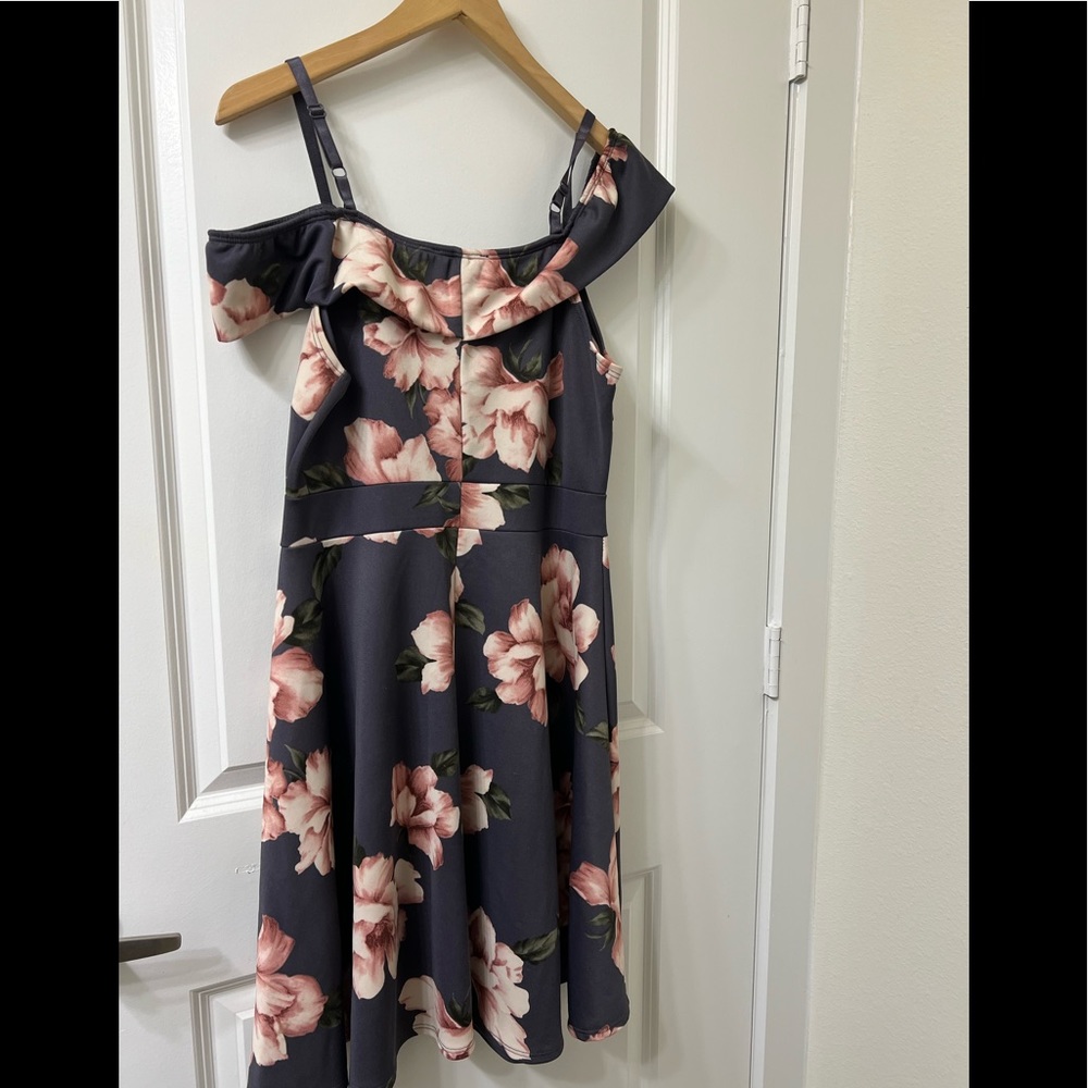 Fashion to figure A-Line cold shoulder dress